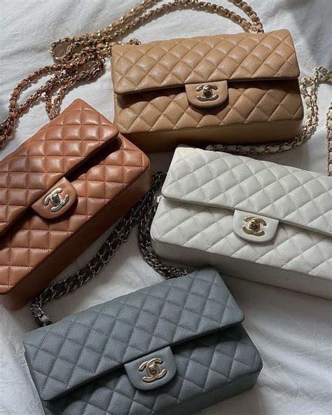 le style de chanel|most popular Chanel bag 2022.